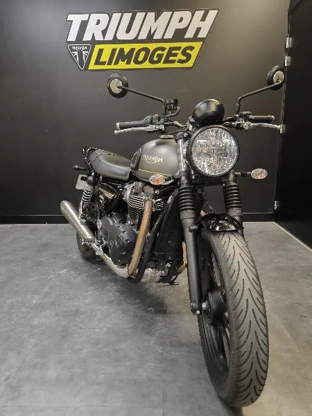SPEED TWIN 900