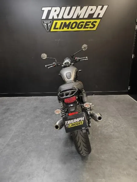 SPEED TWIN 900