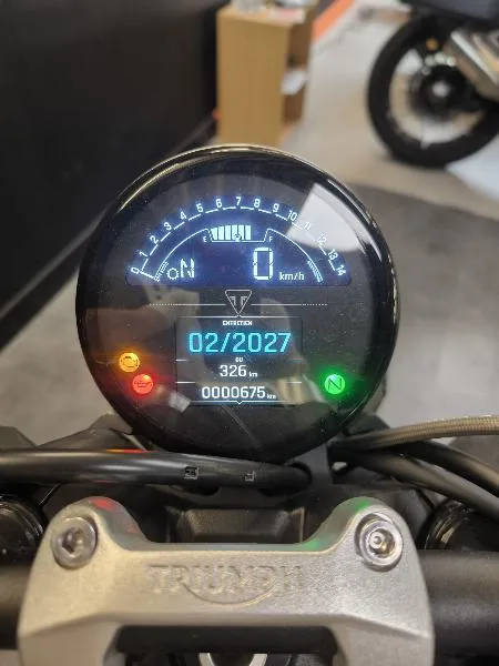 TRIDENT 660