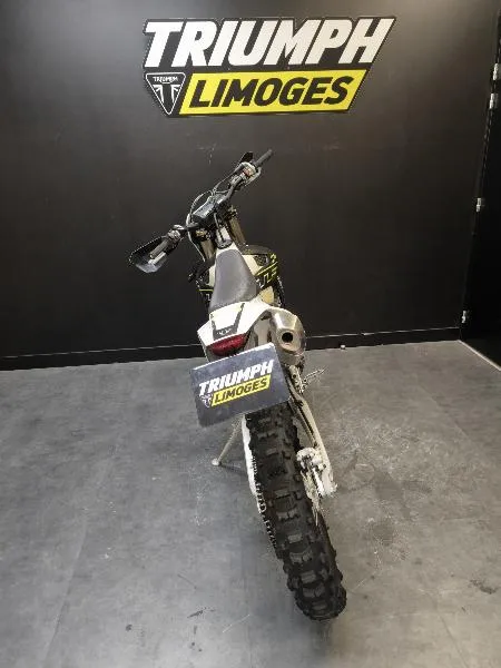 TF 250E