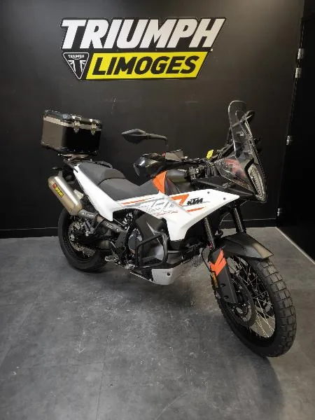 790 ADVENTURE