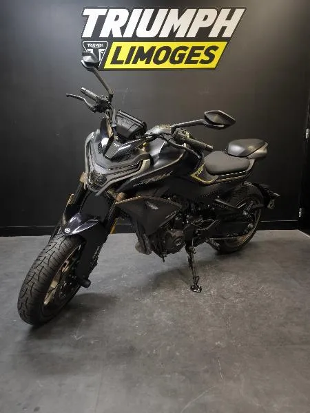 NK 800 SPORT