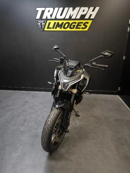 NK 800 SPORT