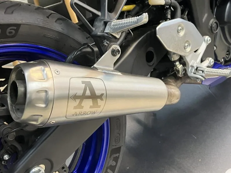 YZFR3