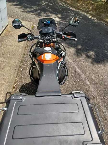 890 ADVENTURE