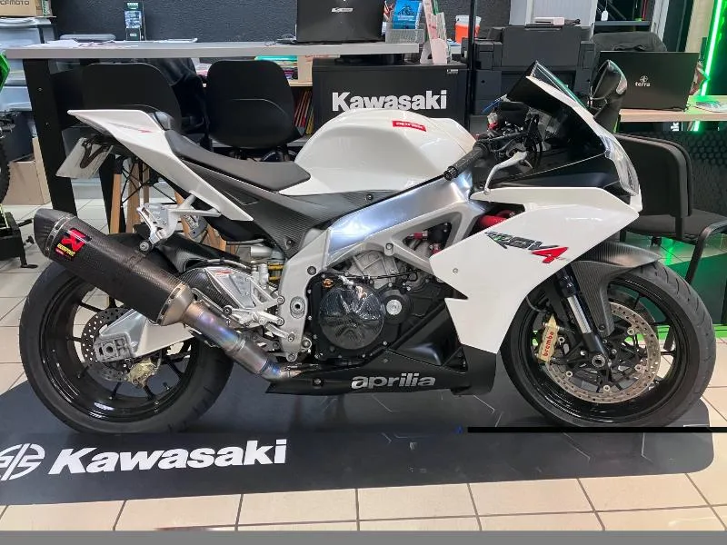 RSV4 1000
