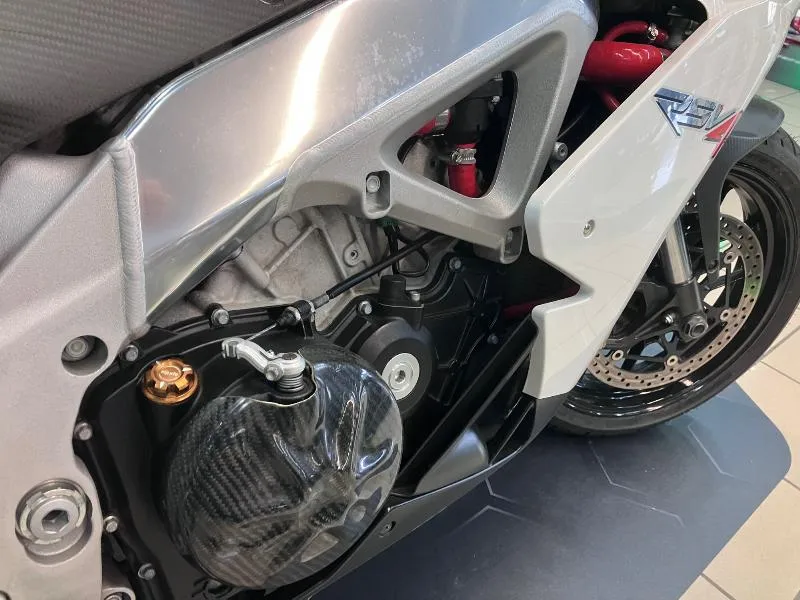 RSV4 1000