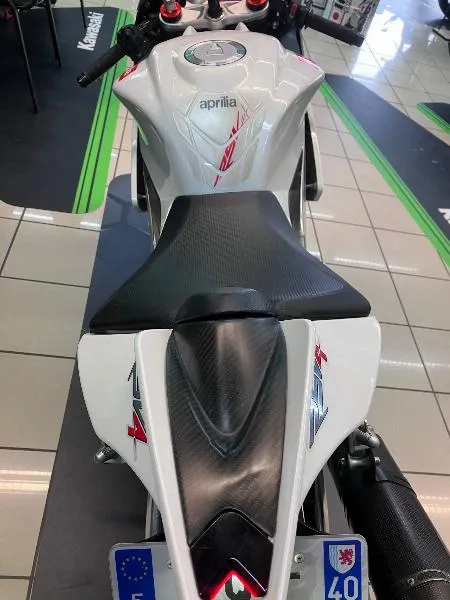 RSV4 1000