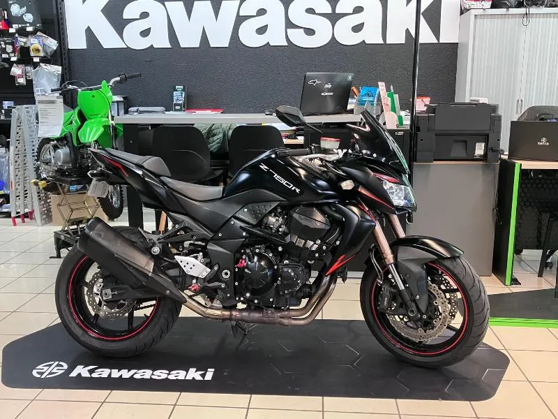 Z 750 R