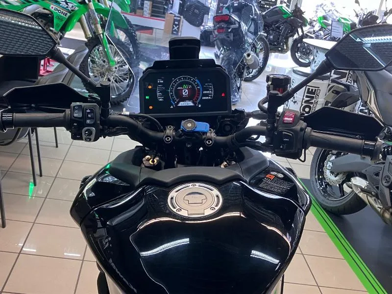 MT09 TRACER