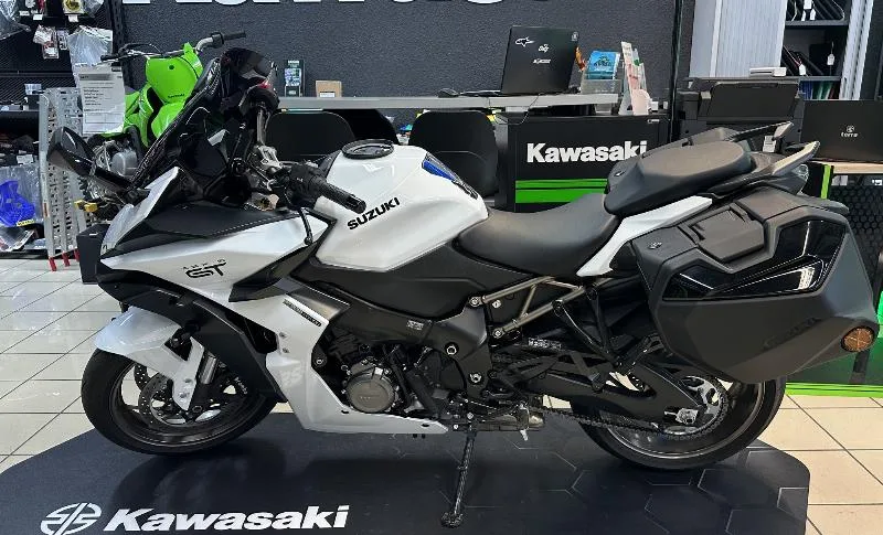 GSXS 1000 GT