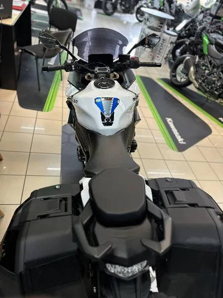 GSXS 1000 GT