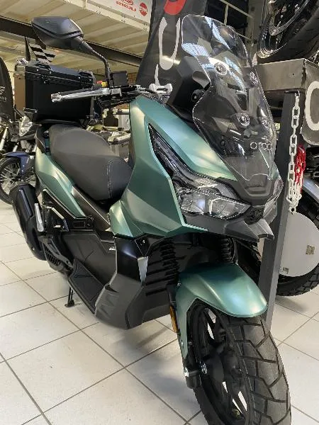 ARIOS  125