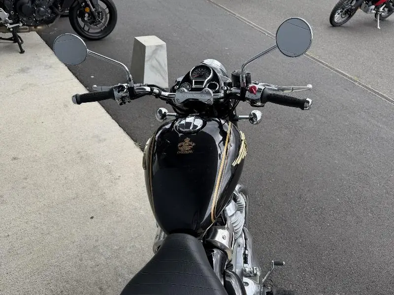 Bullet 650 Cannon Black