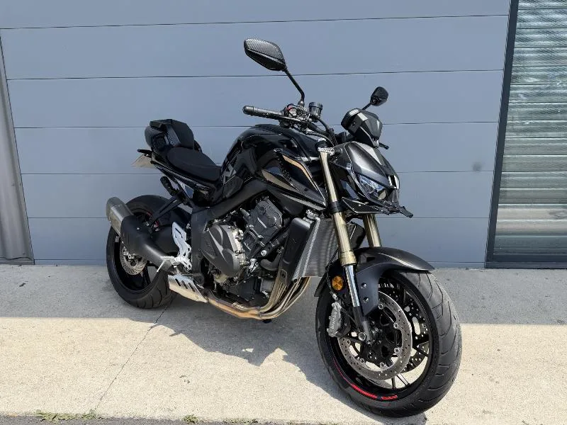 SRK 800 DARK