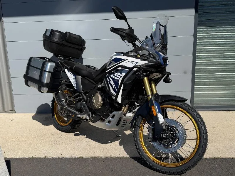 DS 800 X RALLY