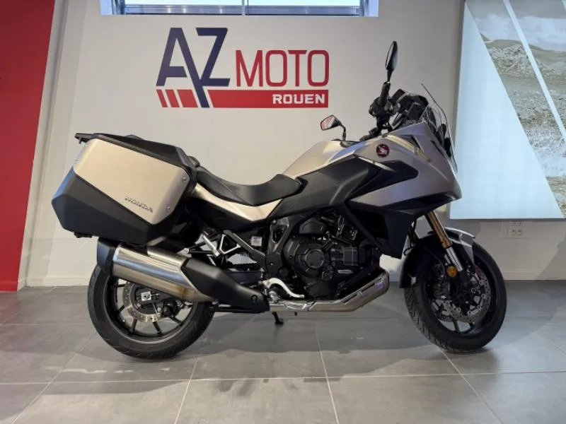 NT1100 DCT