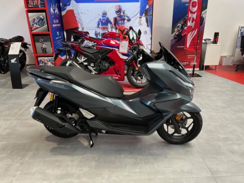 PCX 125