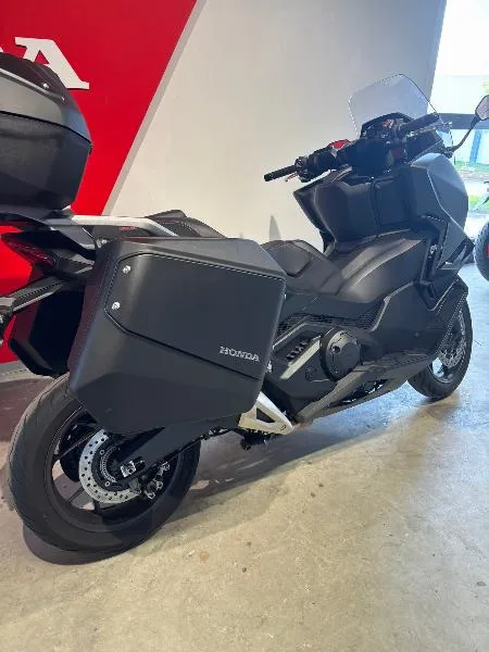 NSS FORZA 750
