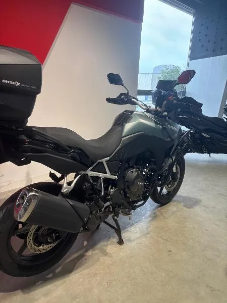 VSTROM 800DE