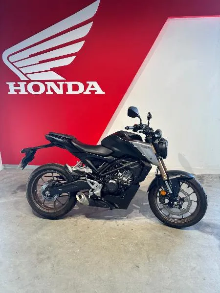 CB 125  R 2023