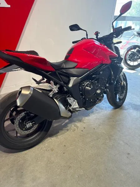 CB 1000 Hornet