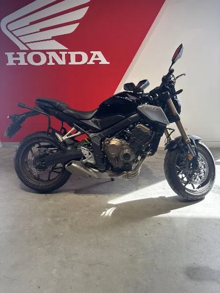 CB 650 R