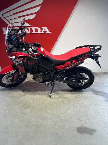 CRF 1100  L AFRICA TWIN