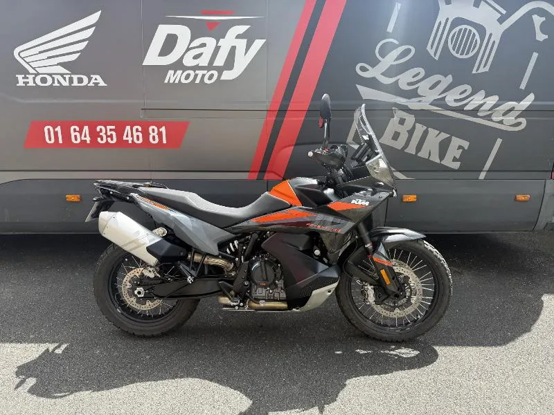 890 ADVENTURE