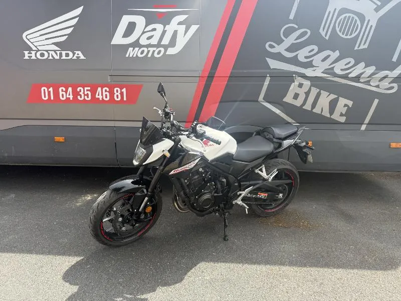 CB 500 Hornet 2024