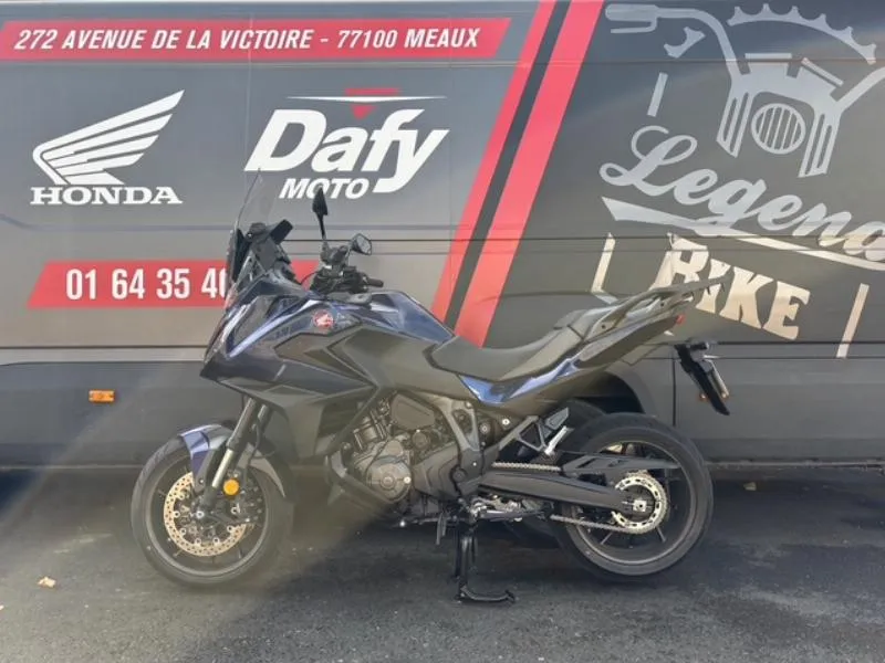 NT 1100 DCT