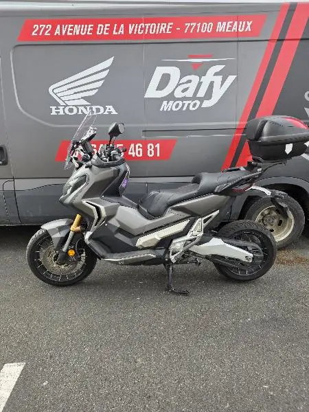 XADV 750