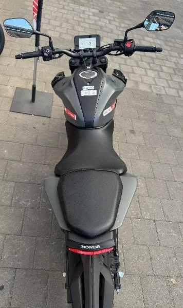 CB 125