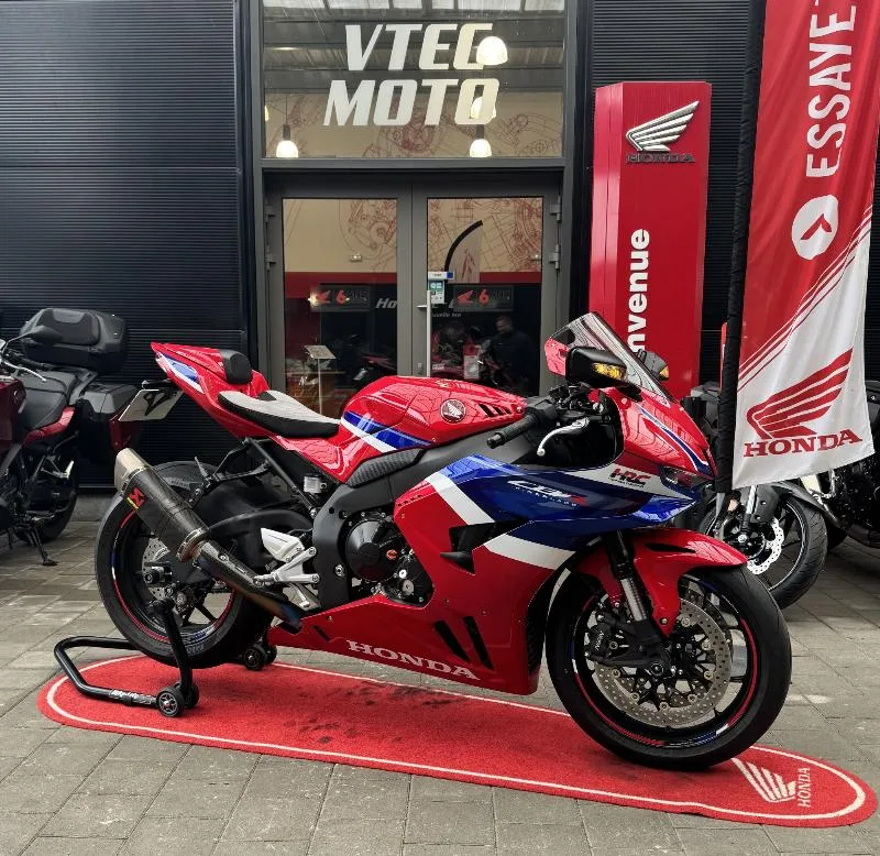 CBR 1000 RR FIREBLADE  HRC