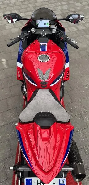 CBR 1000 RR FIREBLADE  HRC
