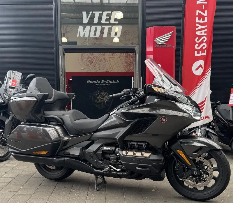 GL 1800 GOLDWING TOURING DCT