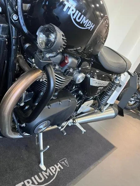 SPEED TWIN 1200