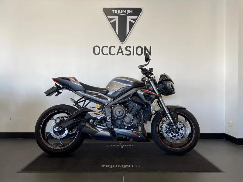 STREET TRIPLE 765 RS 2021