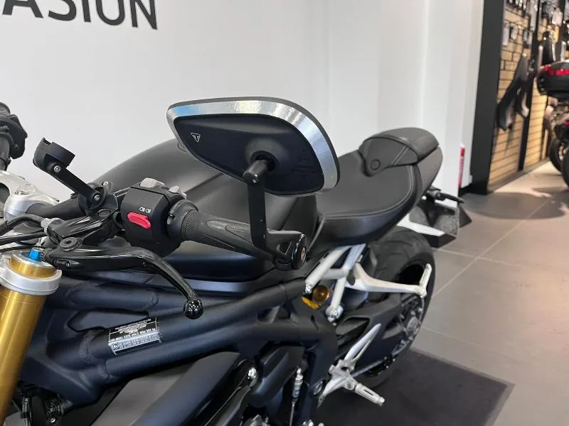SPEED TRIPLE 1200 RS