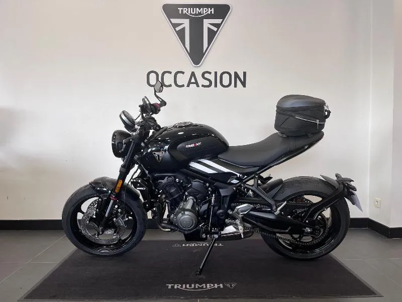 TRIDENT 660