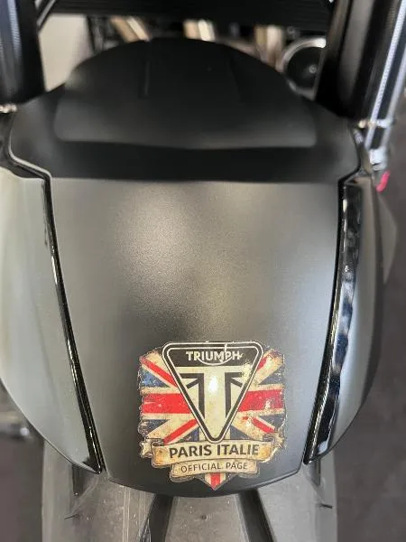 TRIDENT 660