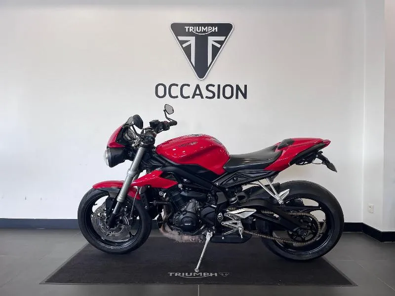 STREET TRIPLE 660 S
