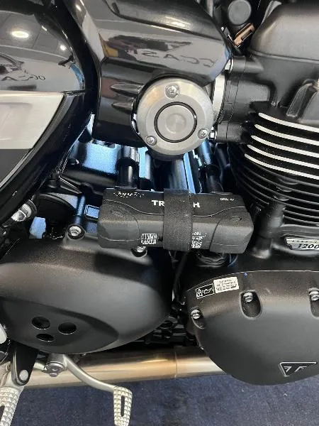 SPEED TWIN 1200