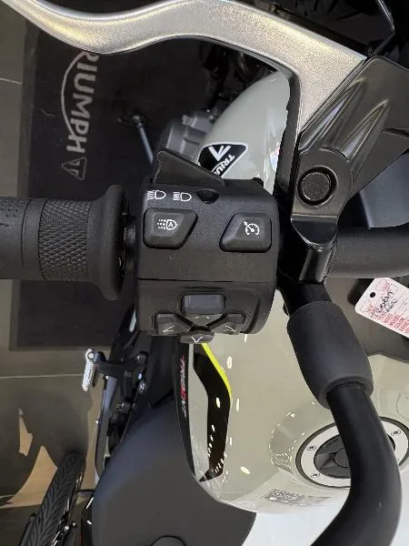 TRIDENT 660
