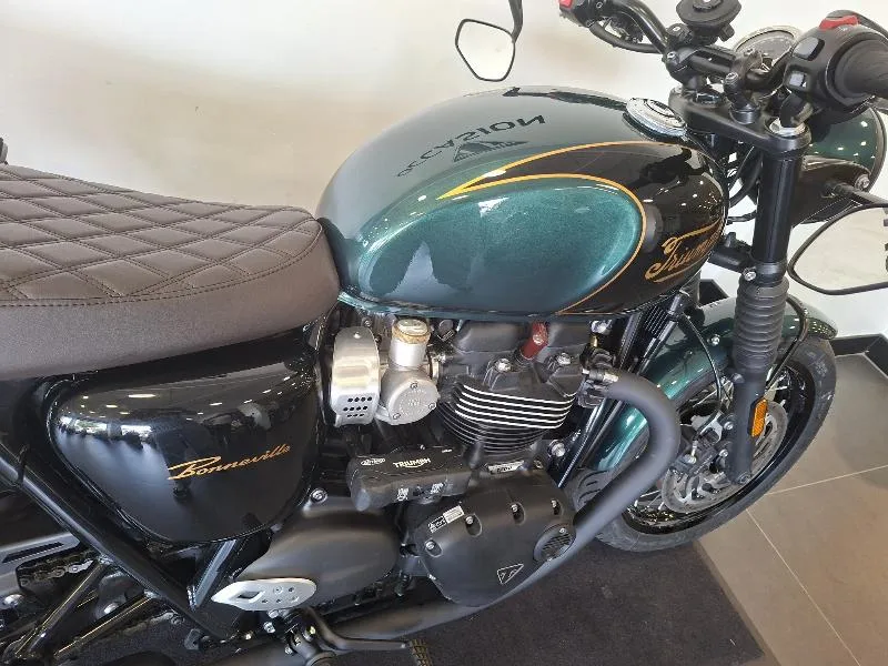BONNEVILLE T120