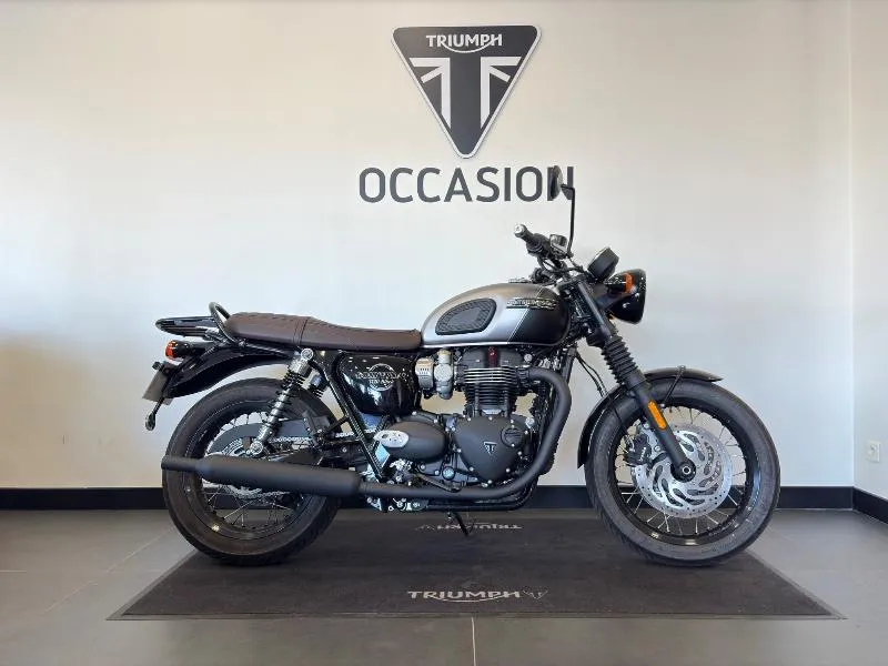 Bonneville T120 Black