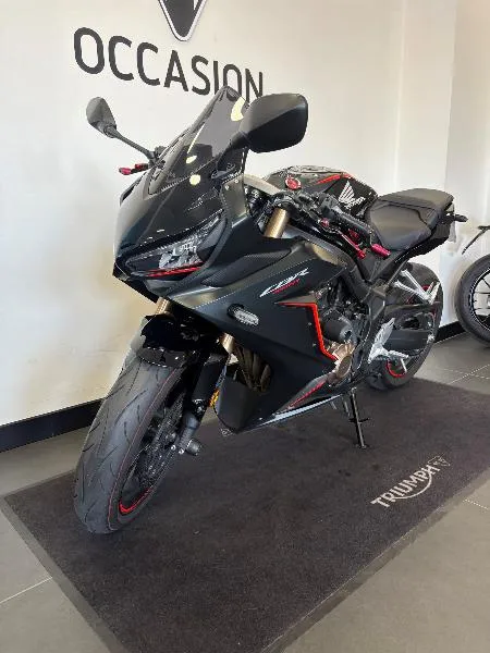 CBR 650 R 