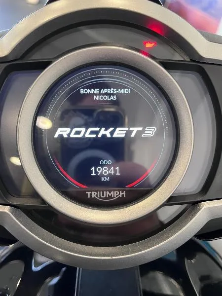 ROCKET 3 R
