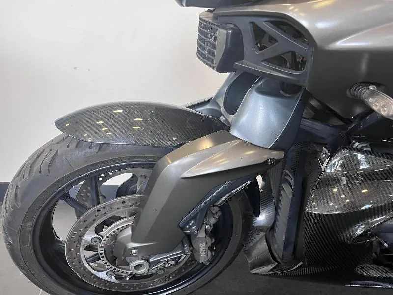 K 1300 R