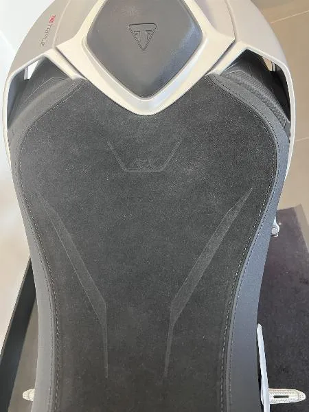 STREET TRIPLE 765 RX